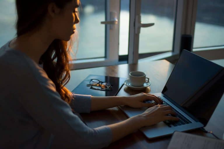 How to Be a Successful Blogger Among the Male Audience