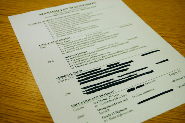 How To Draft a Professional Resume for an IT Graduate?