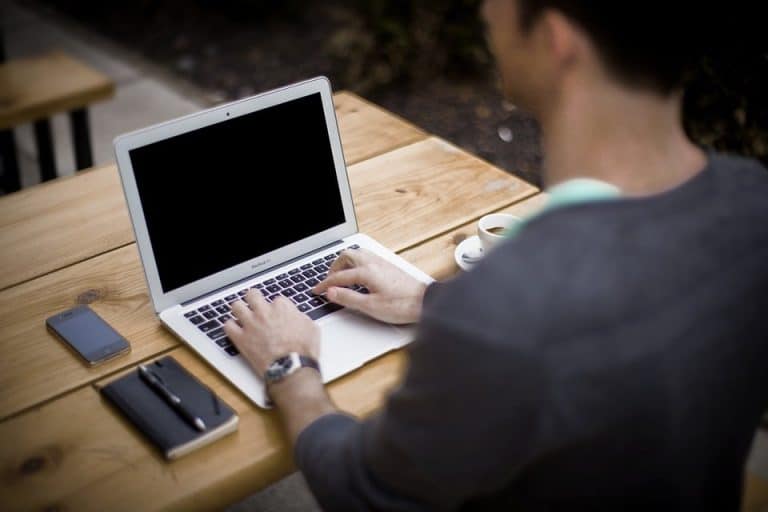 How Your Brand Can Benefit from Guest Blogging?