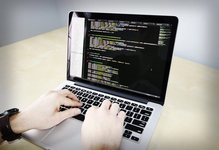 What Is Laravel Framework And Why It Is Outranking Codeigniter?