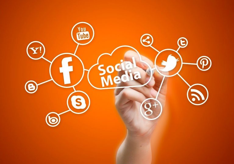 How to Sell on Social Media: A Guide for B2B and B2C Marketers