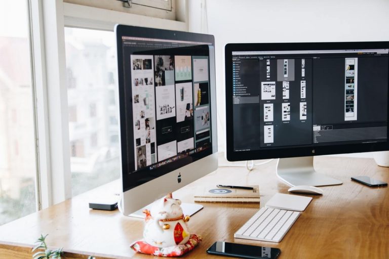Pros and Cons of Using a Premade Theme For Your Website