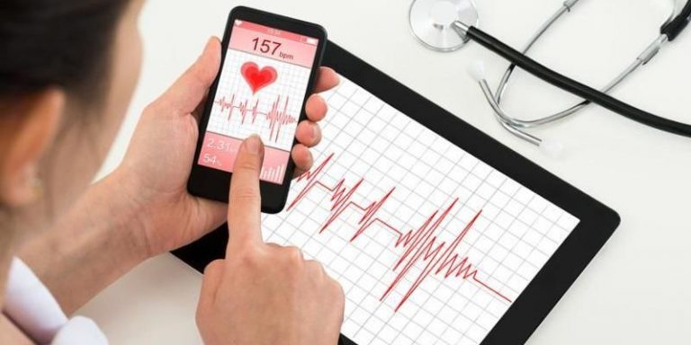 How Instant Chat Apps will Reshape Communication in Healthcare Industry?