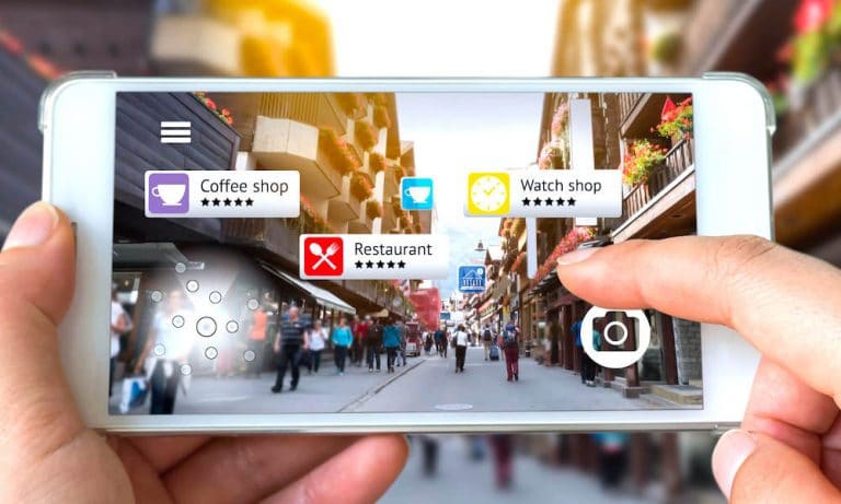 How To Use Augmented Reality, Virtual Reality and MR in Education