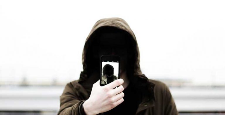 How to Turn Your Phone into a Spy Camera