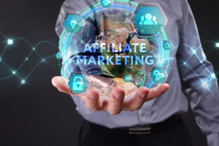 How To Make Money From Affiliate Marketing vs An Amazon FBA Business