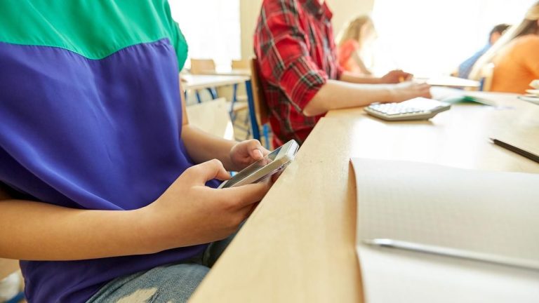 All you need to know about digital distraction