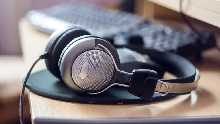 5 Ways to Take Care of Your Headphones for Longevity