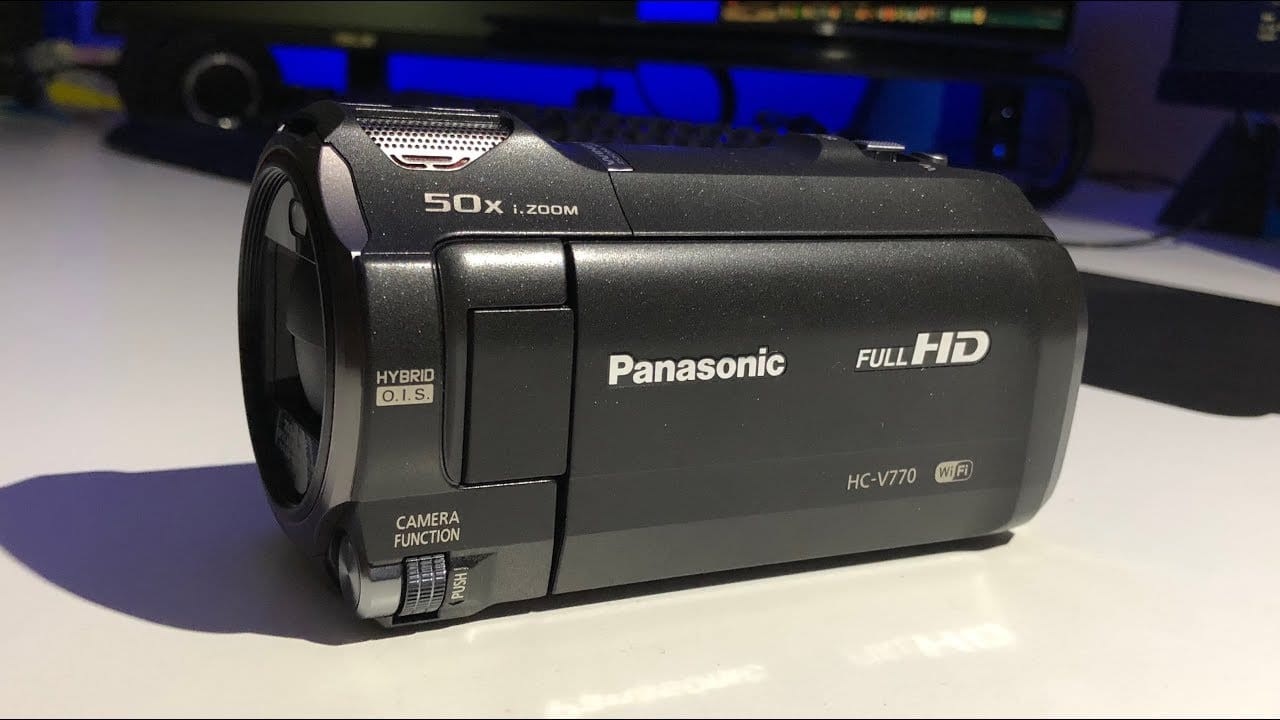 cameras for recording podcasts, Top 3 Cameras For Recording Podcasts in 2020