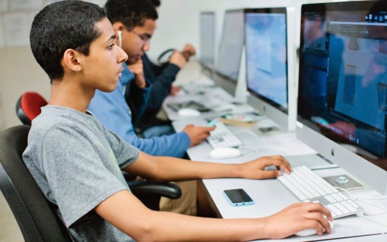 Top BCA Colleges in India Without Maths