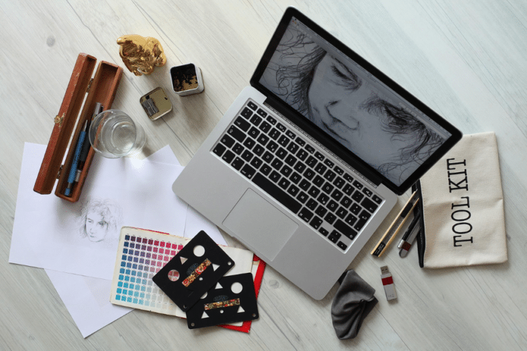 6 Things To Look For When Buying a Laptop For Graphic Designing