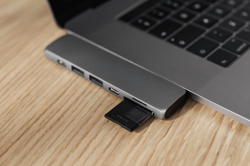 laptop for graphic design, 6 Things To Look For When Buying a Laptop For Graphic Designing
