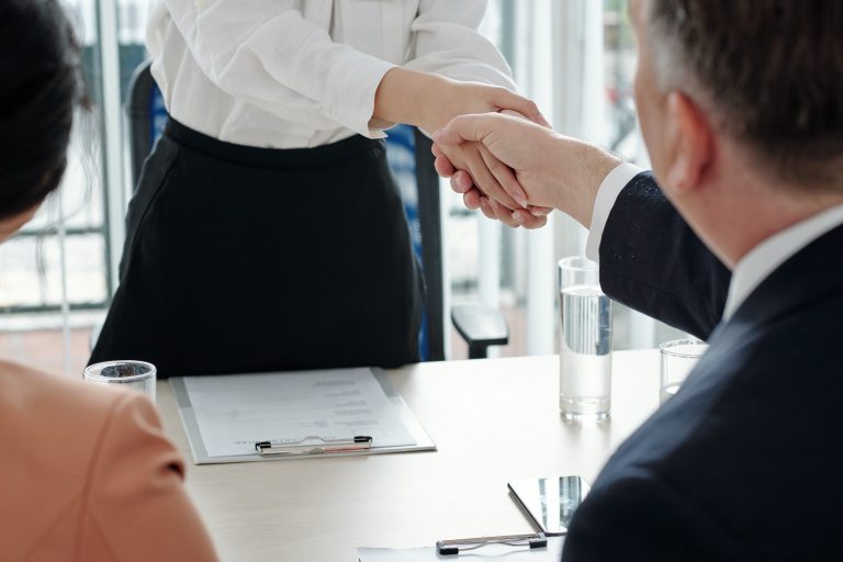 How to Successfully Onboard New Employees in Your Company
