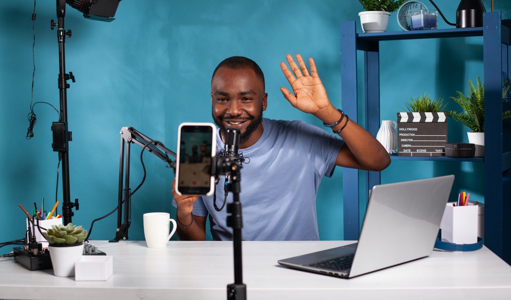 Live Streaming Video Podcast for Social Media
