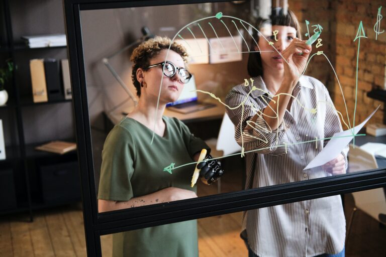 How to Become a Master in Business Analytics in 2023