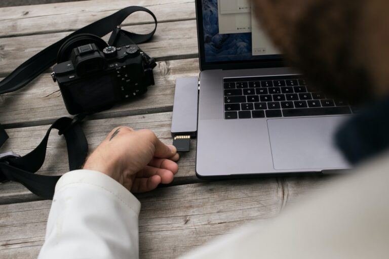 How to Retrieve Deleted Photos from Digital Camera?